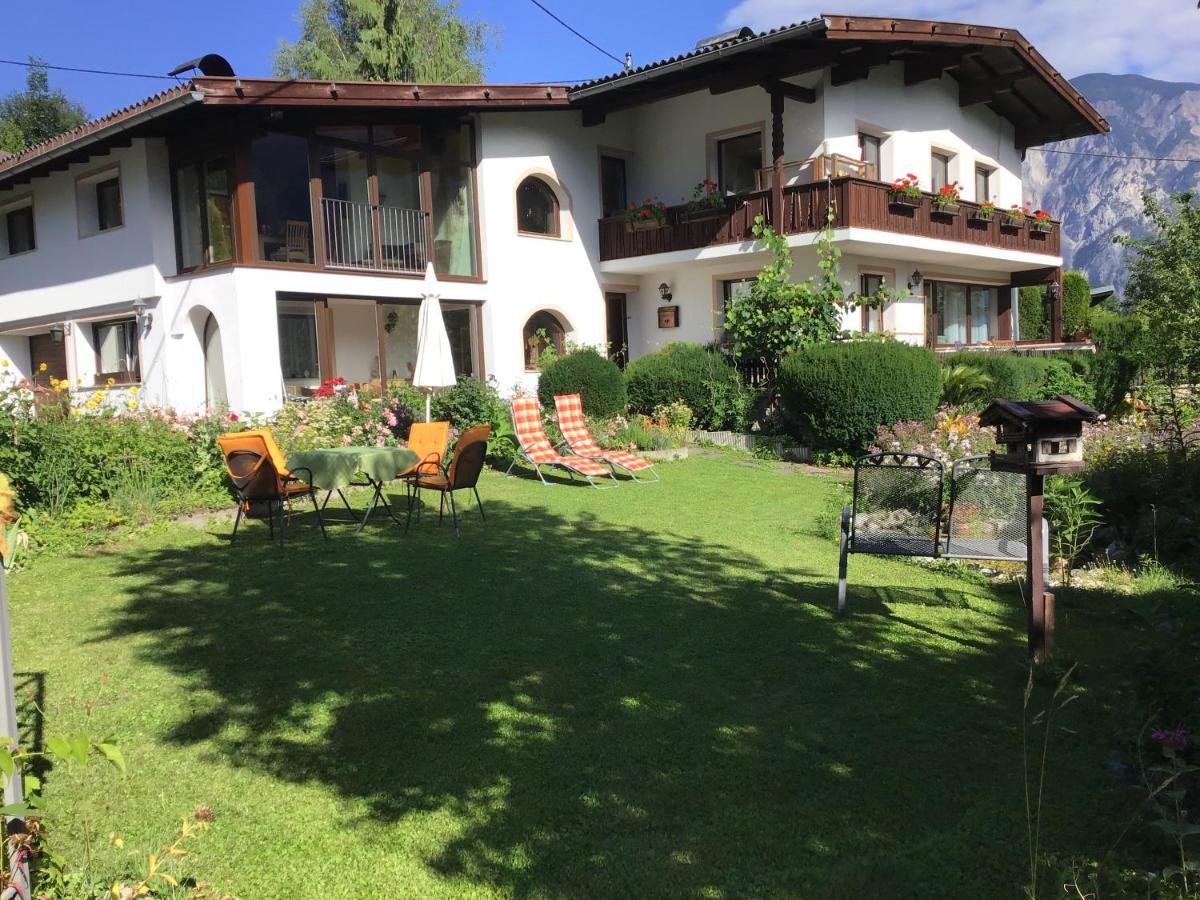Comfortable Apartment In A Beautiful Surrounding Sautens Bagian luar foto